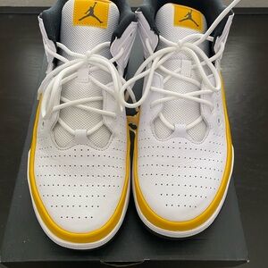 Jordan Max Aura 5